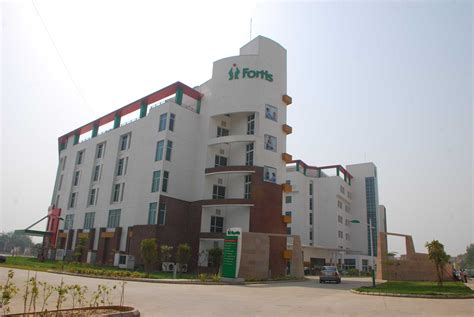 fortis shalimar bagh online appointment.